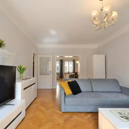Apartment Milo - Rynek Breslau